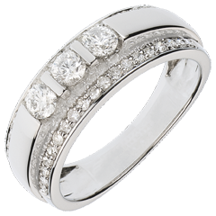 Bague Féérie - Trilogie demi-pavée - 0.77 carat - 57 diamants - or blanc 18 carats