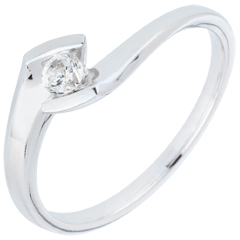 Bague solitaire Soir d'été or blanc 9 carats
