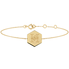 Bracelet médaille hexagonale gravée - or jaune 9 carats - Collection ABC Yours - Edenly Yours