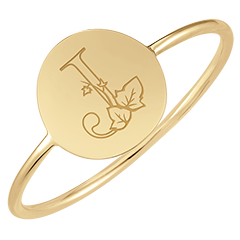 Engraved round medallion ring - 9K yellow gold - ABC Yours Collection - Edenly Yours
