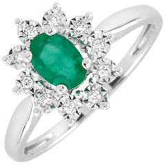 Eternal Edelweiss Ring - Emeralds and Diamonds - 09 carat White Gold