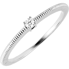 Freshness ring - worked solitaire - 9 carat white gold and diamond