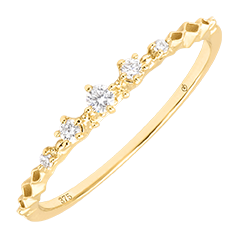 Anillo Elvine – Oro amarillo de 9 quilates y diamantes sintéticos