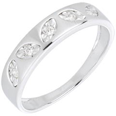 inel frunzuliţe din aur alb de 18K cu 5 diamante