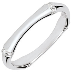 Ring Heiliger Urwald - Diamantenvielfalt 3 mm - 9 Karat Weißgold