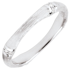 Ring Heiliger Urwald - Diamantenvielfalt 3 mm - 9 Karat gebürstetes Weißgold