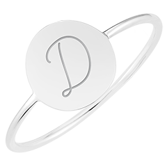Medaillonring met gravure - 9K witgoud - ABC Yours Collectie - Edenly Yours