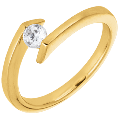 Bague solitaire Princesse étoile or jaune 9 carats - diamant 0.22 carat