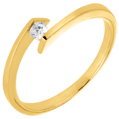 Bague solitaire Princesse étoile or jaune 18 carats - diamant 0.08 carat