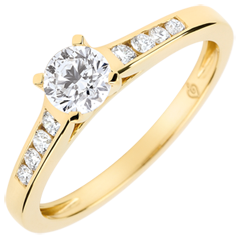 Anillo de compromiso solitario Alteza - diamante 0.4 quilates - oro amarillo 18 quilates