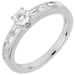 Anello Solitario Perfezione - Oro bianco - 18 carati - 9 Diamanti - 0.54 carati