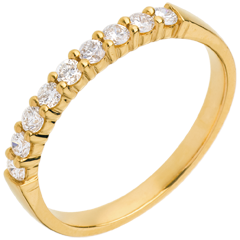 Alliance or jaune 18 carats semi pavée - serti griffes - 0.3 carats - 9 diamants