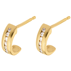 boucles d'oreilles demi-lunes pavées - or jaune 18 carats - 12 diamants