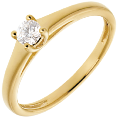 Essential Solitaire ring yellow gold