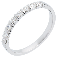 Verighetă din aur alb de 18K semi pavată - setare canal - 0.3 carate - 8 diamante