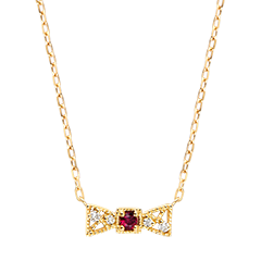 Noélya Ketting – 9 karaat geelgoud, synthetische robijn en diamanten