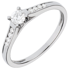 White Gold Altesse Side Stone Rings - 0.31 carats - 9 Diamonds - 18 carat