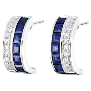 Boucles d'oreilles créoles Constellation - Zodiaque - saphirs bleus et diamants - or blanc 9 carats