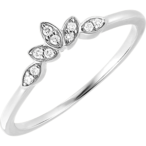 Freshness Ring - Majestic Petals - 9 carat white gold