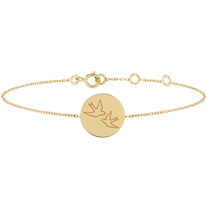 Round engraved medal bracelet - 9K yellow gold - Lovely Yours Collection - Edenly Yours