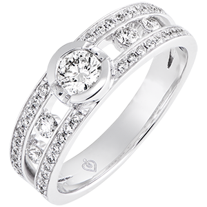 Verlobungsring Schicksal - Philipine - 375er Weißgold und Diamanten