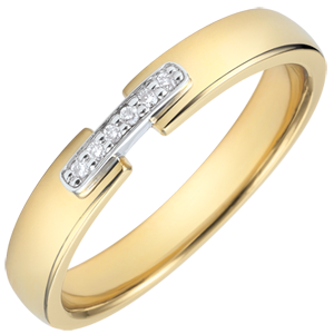 Weddingring uni-precious yellow gold and diamonds