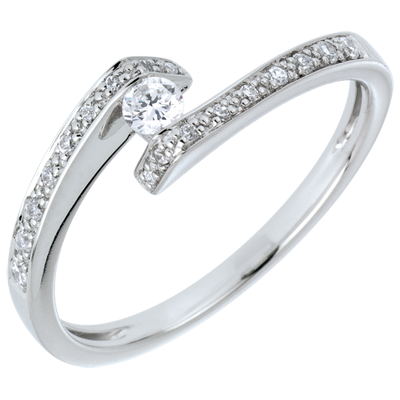 diamond in white gold